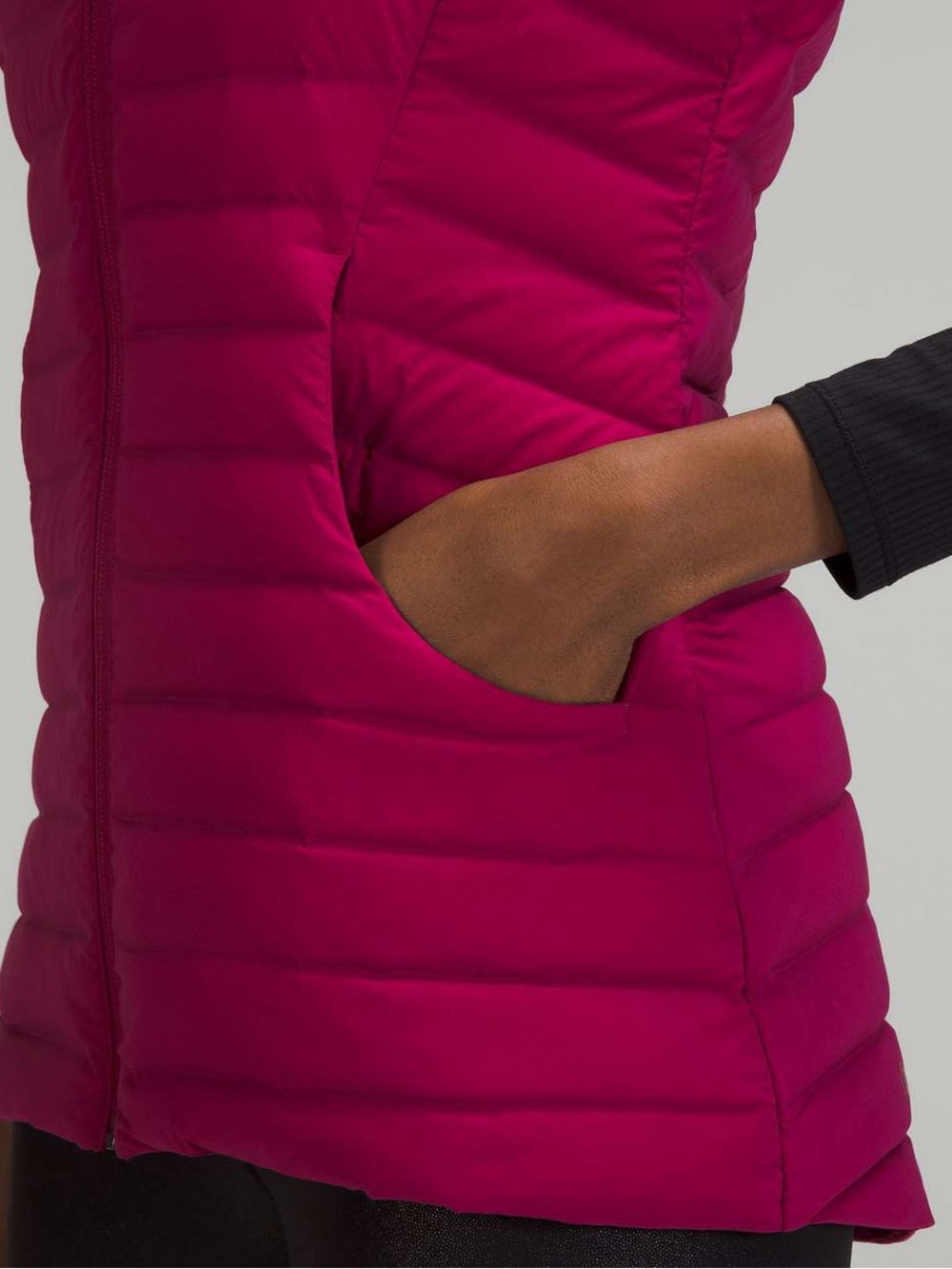 Lululemon Pack It Down Vest Pomegranate Size 8 - Picture 5 of 10